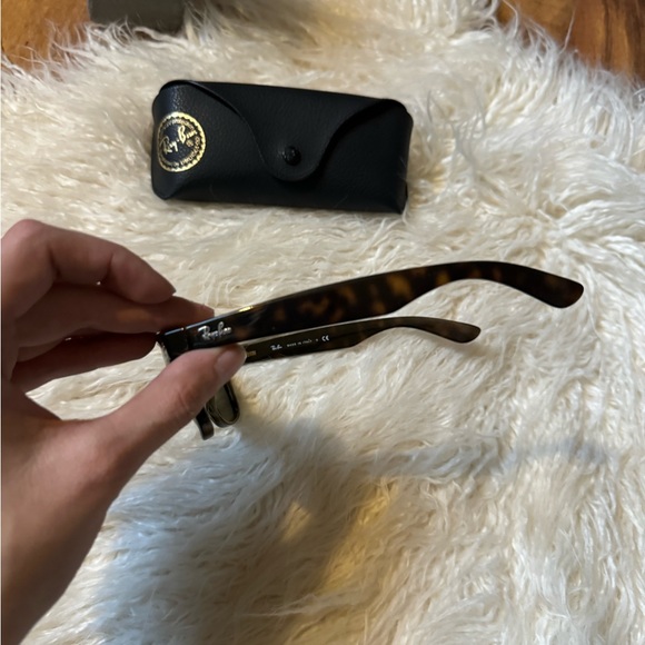 Ray Ban Tortoise Shell Brown Sunglasses - Picture 3 of 5